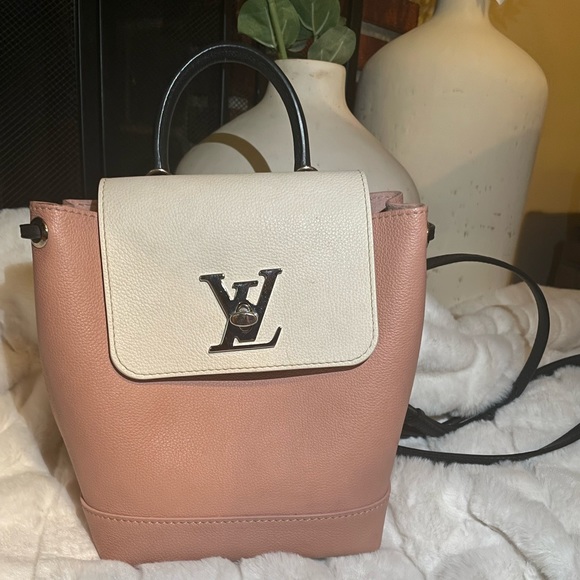 SOLD!! Louis Vuitton Lockme Backpack - Picture 1 of 7